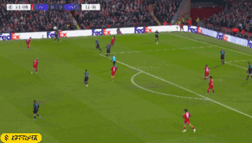 热火140-123大胜快船，五连败，战绩升至东部第三，快船深陷西部末位，进攻依赖球星，防守漏洞明显。