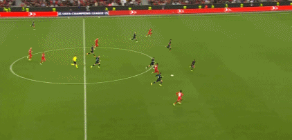 自己给自己颁奖！特朗普获首届FIFA和平奖 因凡蒂诺抛出争议言论