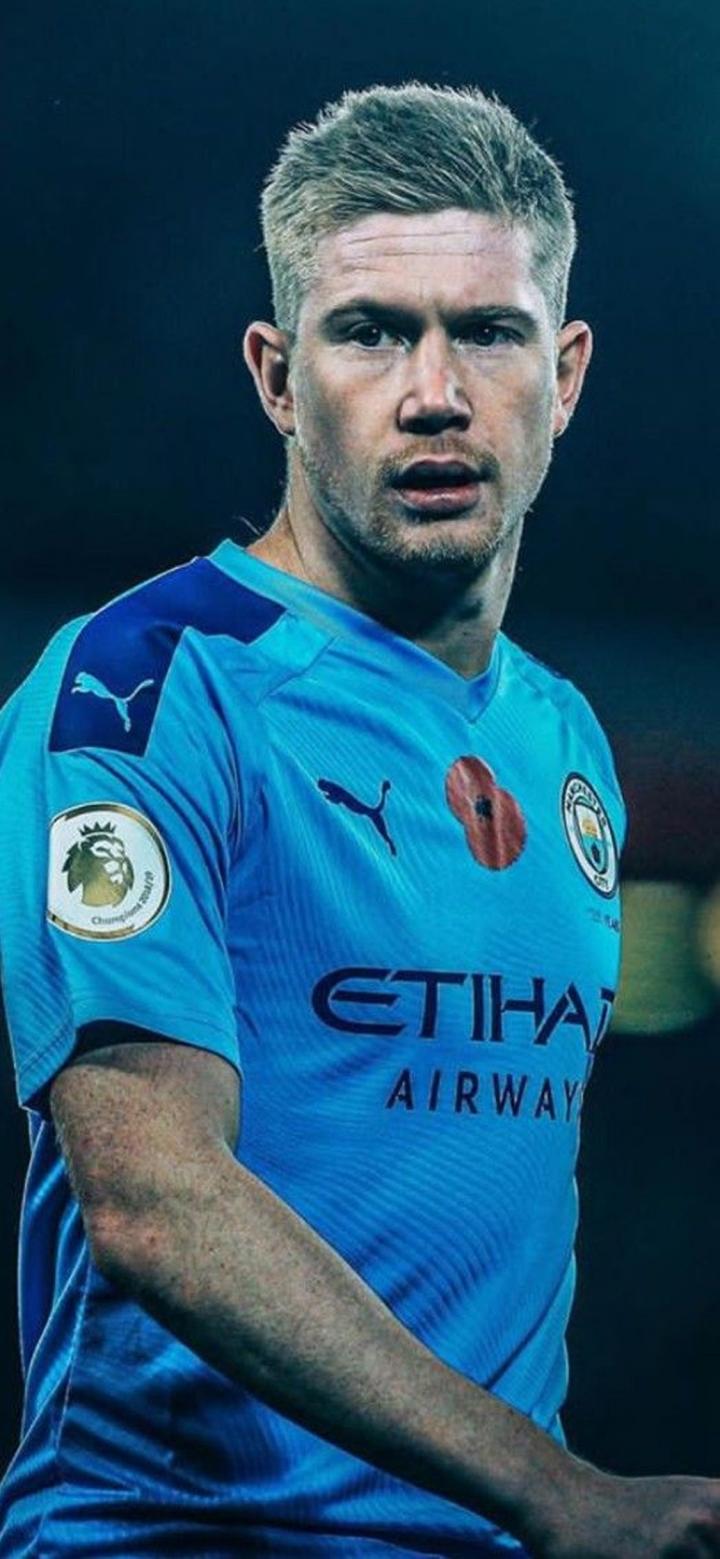 球迷：这人能飞吧？