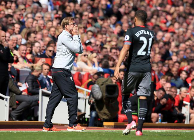 2025／26赛季英超：切尔西1-1阿森纳！切尔西10人作战经验无人能及（2025／26英超：切尔西1-1阿森纳，蓝军十人鏖战经验优势尽显）