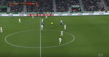 巴媒：奥斯卡此前并无严重心脏问题病史，医生正调查异常原因