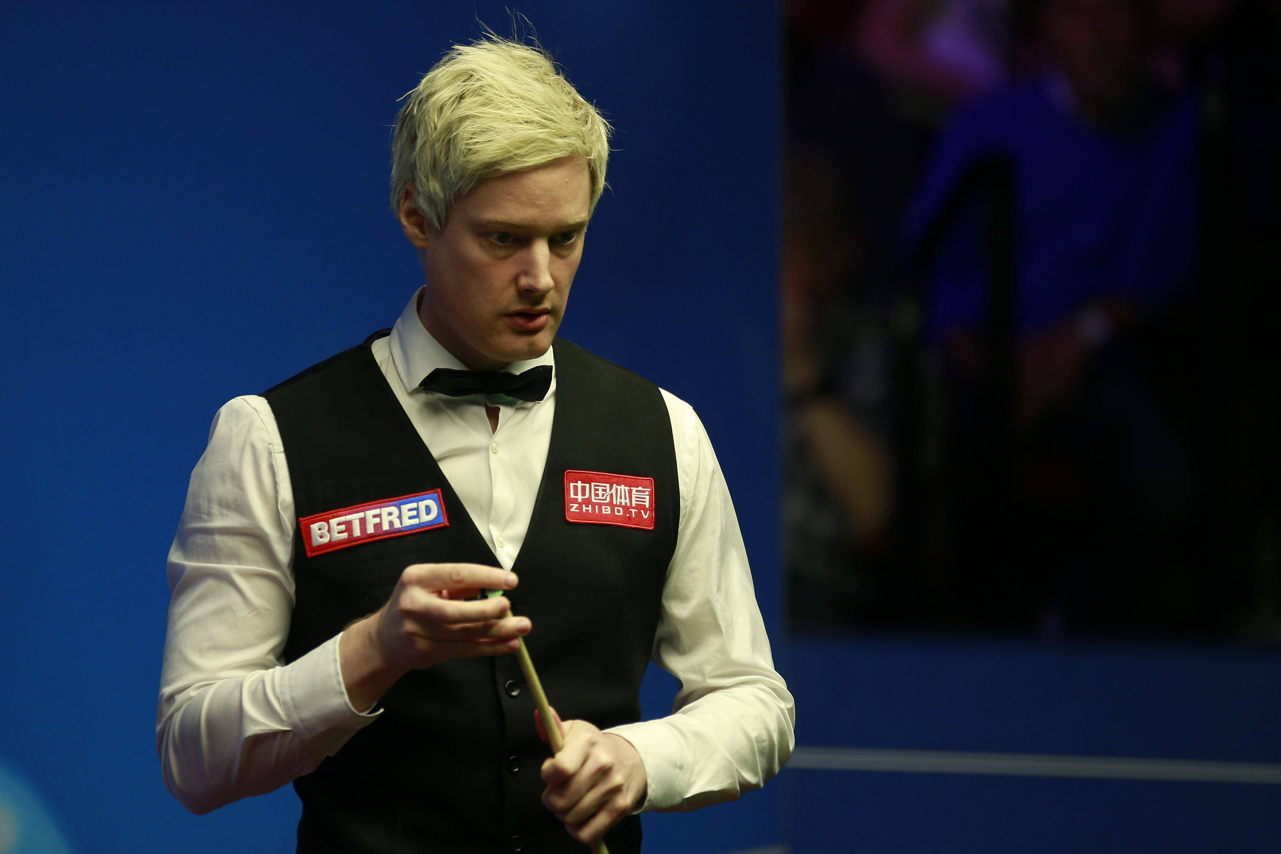 詹皇谈加盟热火原因！能打到40岁因为球商，穿23号因乔丹，多位名嘴回怼.