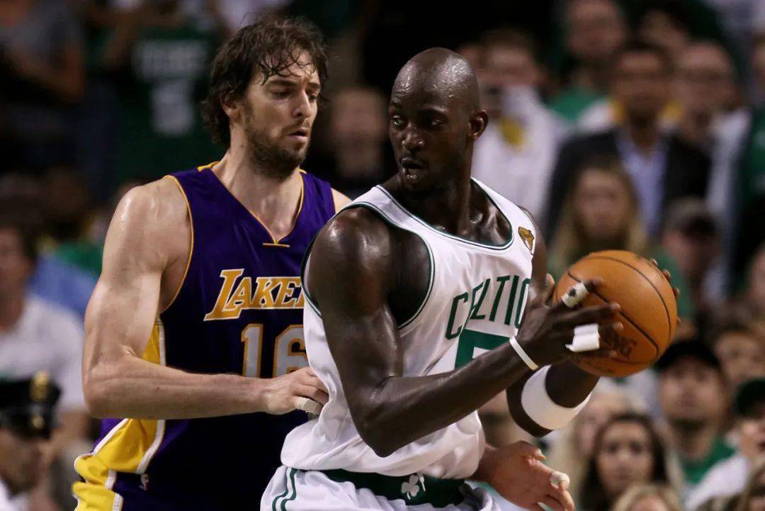 出的完美配 出的完美配